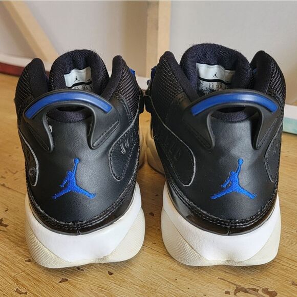 Space Jam 6 Ring Jordan’s Space Jam 2018 • Black Patent Royal White • Kids 2 - Picture 7 of 14